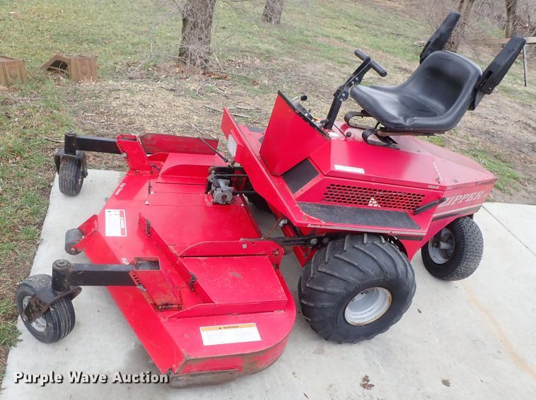 image for item GW9297 Zipper TS-18 ZTR lawn mower