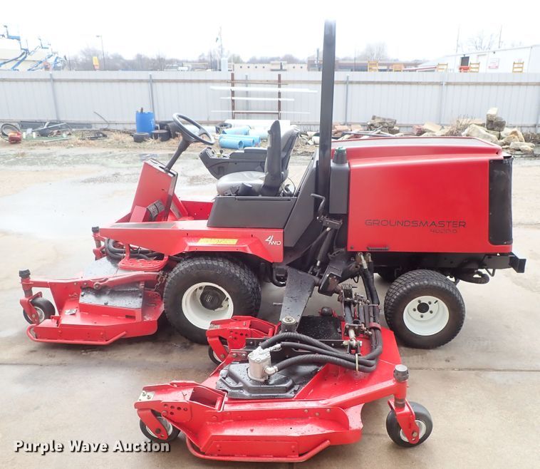 image for item GW9302 Toro Groundsmaster 4000-D ZTR lawn mower
