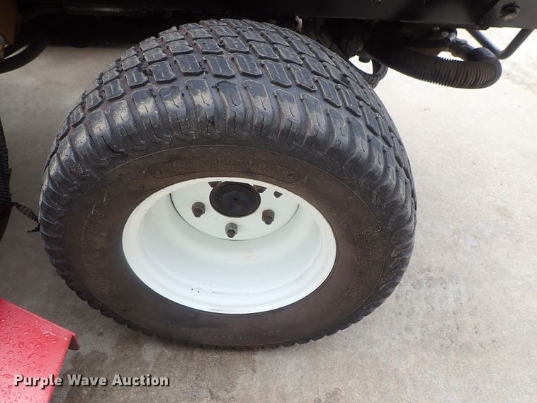 image for item GW9302 Toro Groundsmaster 4000-D ZTR lawn mower