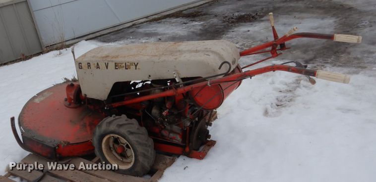 image for item GW9579 Gravely L8 lawn mower