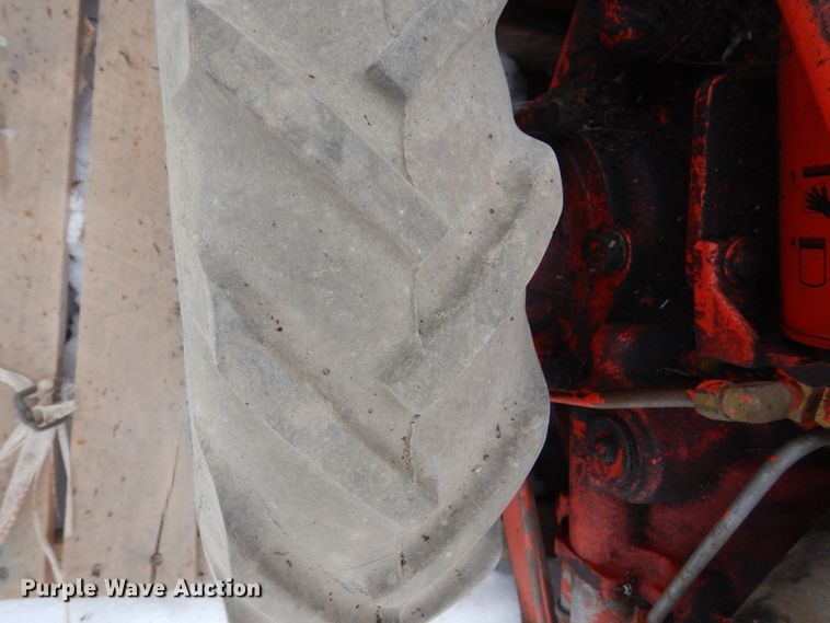 image for item GW9579 Gravely L8 lawn mower