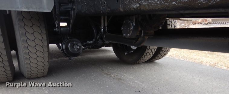 image for item GW9622 2004 Kenworth T300 propane delivery truck