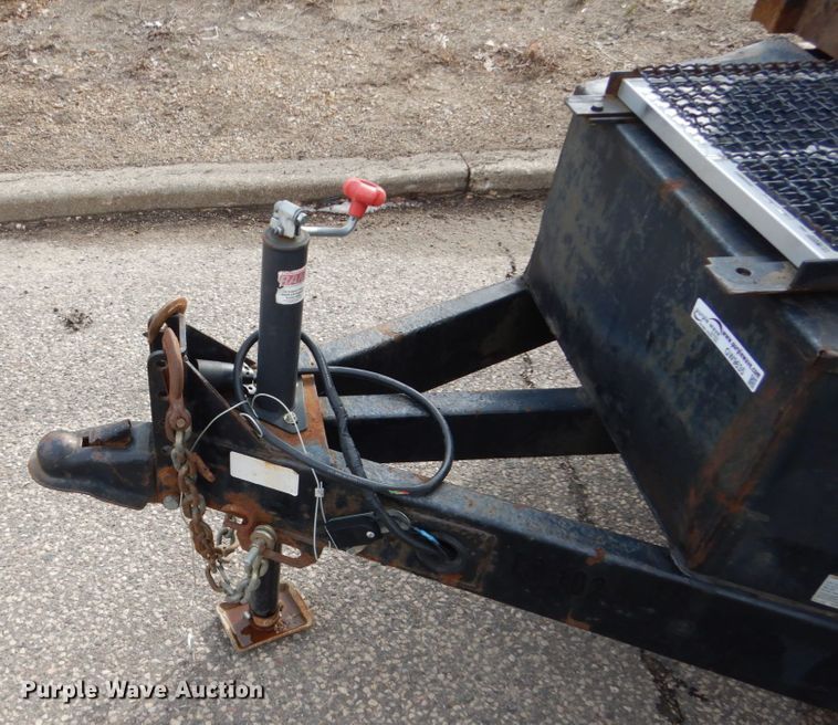 image for item GW9635 2011 Longhorn dump trailer