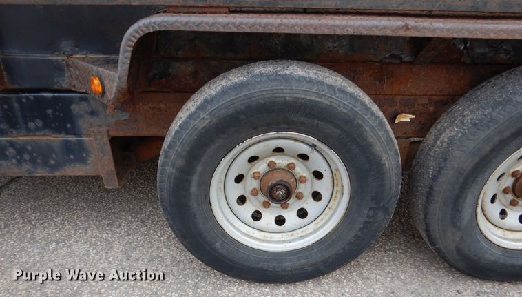 image for item GW9635 2011 Longhorn dump trailer