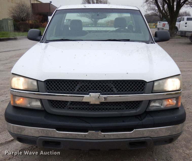 image for item GX9981 2005 Chevrolet Silverado 1500  pickup truck