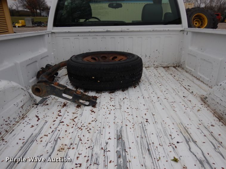 image for item GX9981 2005 Chevrolet Silverado 1500  pickup truck