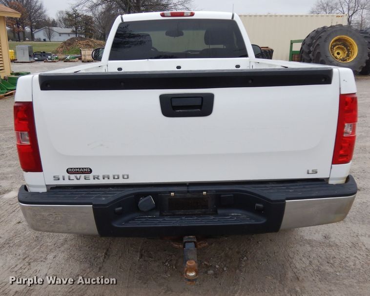 image for item GX9983 2007 Chevrolet Silverado 1500  pickup truck