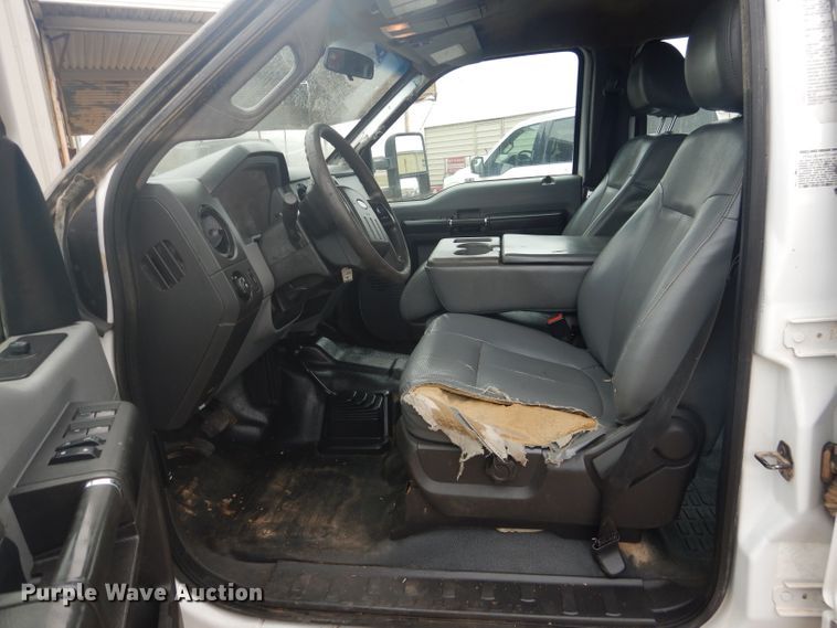 image for item HC9001 2016 Ford F550 winch truck