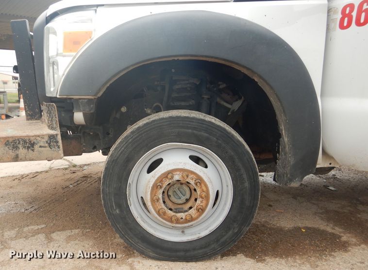 image for item HC9001 2016 Ford F550 winch truck