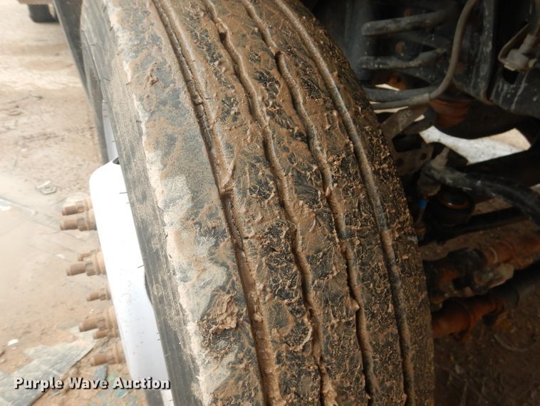 image for item HC9001 2016 Ford F550 winch truck