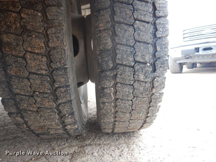 image for item HC9001 2016 Ford F550 winch truck