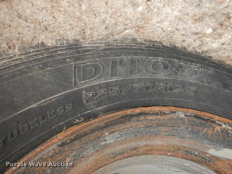 image for item HC9001 2016 Ford F550 winch truck