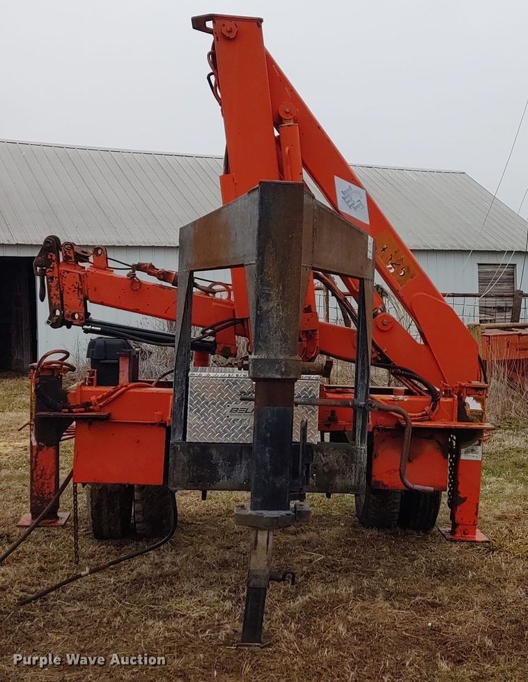 image for item K6357 1988 IMT 4825 crane