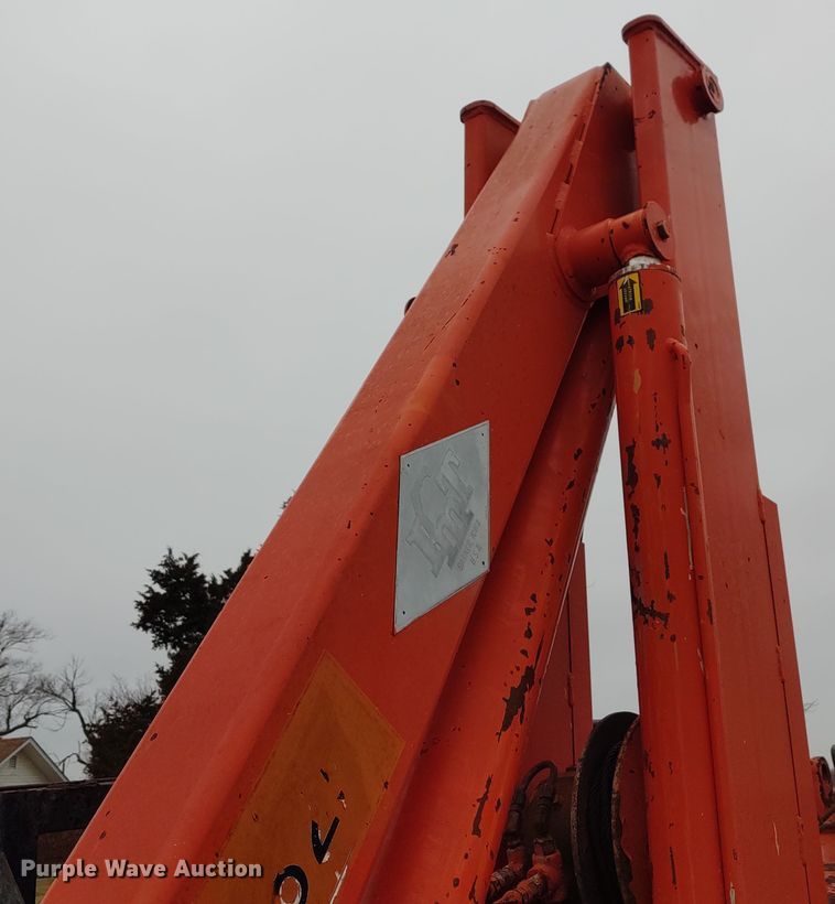 image for item K6357 1988 IMT 4825 crane