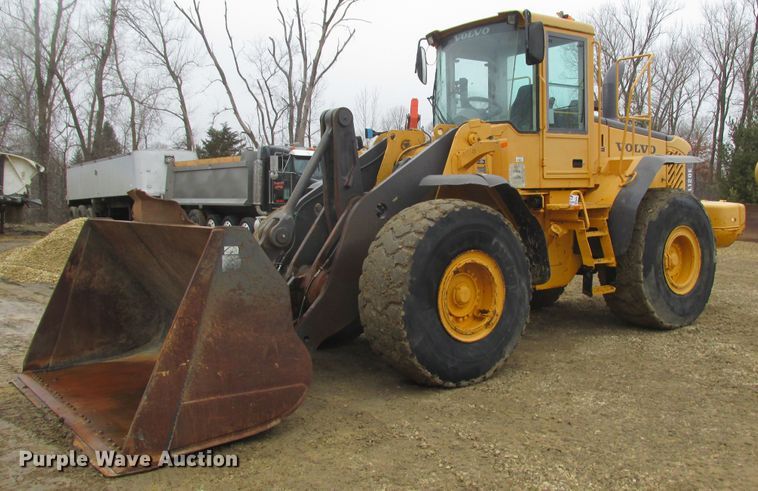 image for item DA8355 2004 Volvo L120E  wheel loader