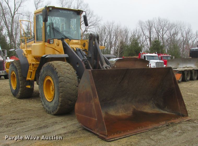 image for item DA8355 2004 Volvo L120E  wheel loader