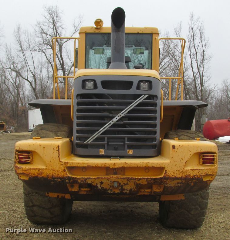 image for item DA8355 2004 Volvo L120E  wheel loader