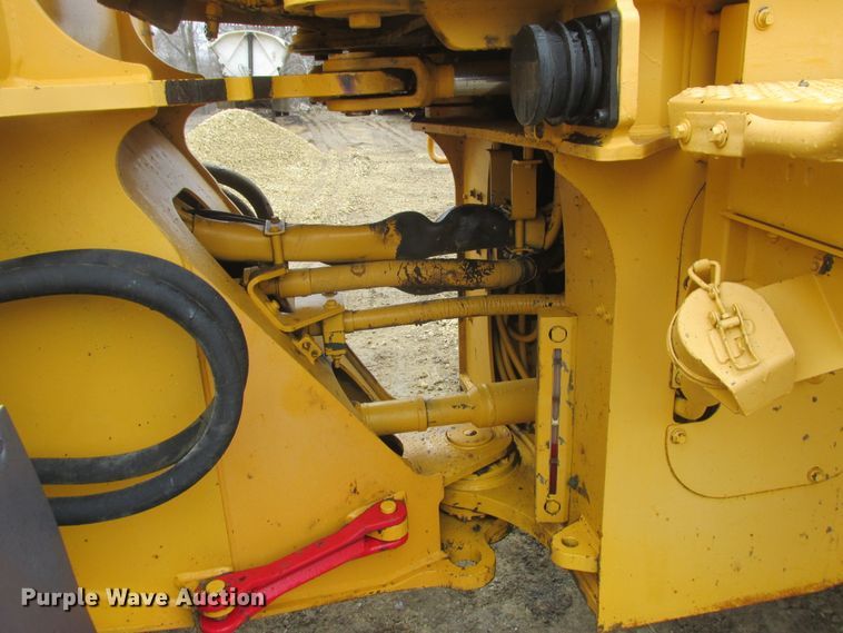 image for item DA8355 2004 Volvo L120E  wheel loader