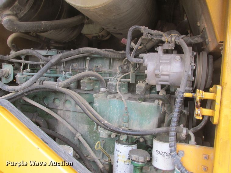 image for item DA8355 2004 Volvo L120E  wheel loader