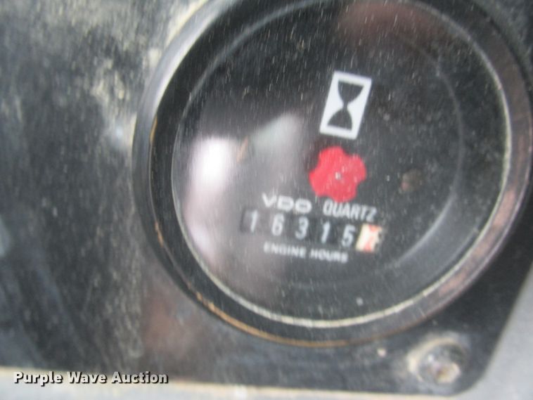 image for item DA8355 2004 Volvo L120E  wheel loader