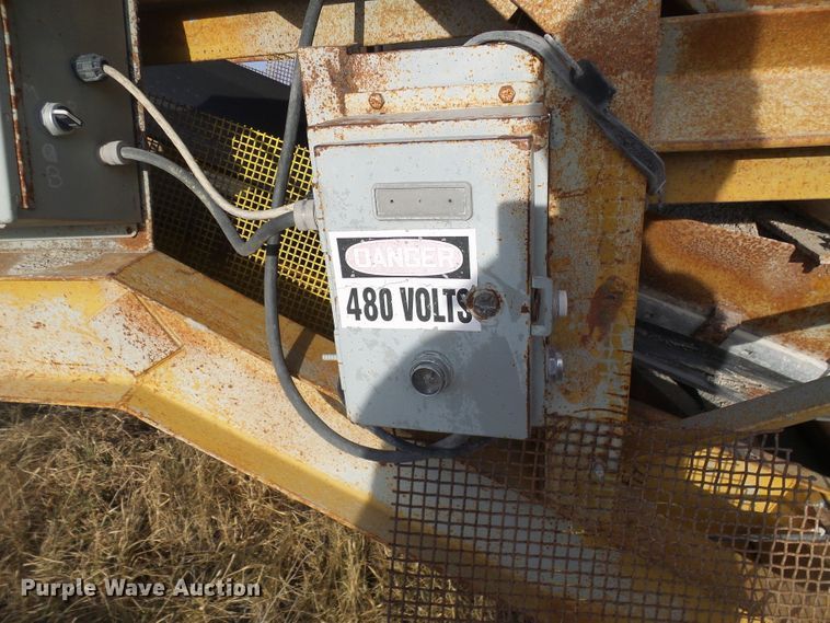 image for item DD1959 Conveyor and hopper bin