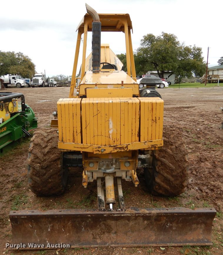 image for item DF2628 2005 Vermeer V120 rock saw