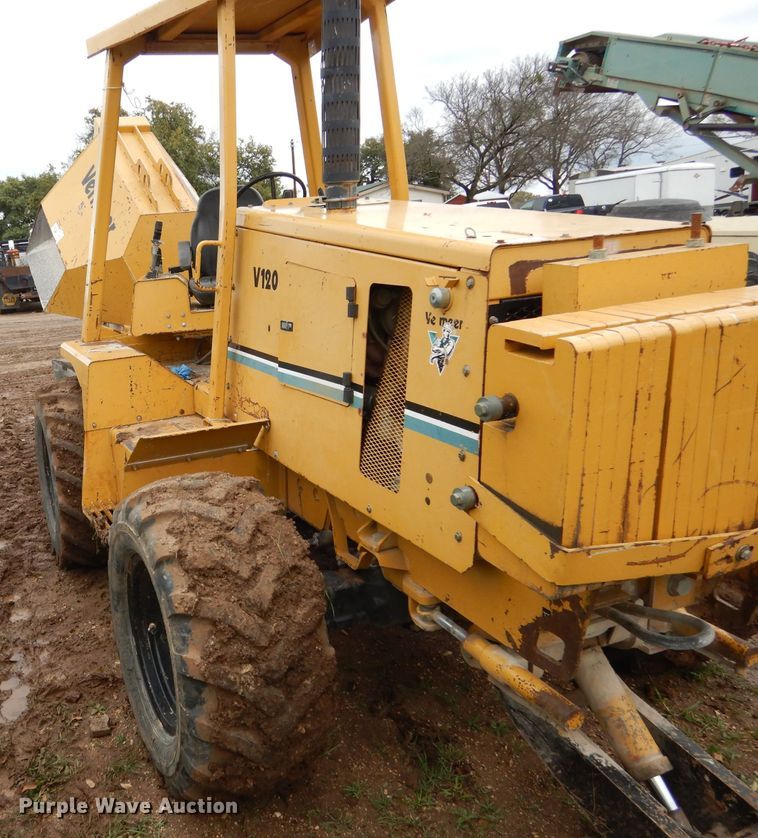 image for item DF2628 2005 Vermeer V120 rock saw