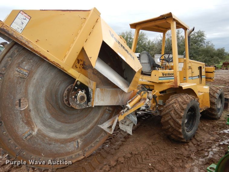 image for item DF2628 2005 Vermeer V120 rock saw