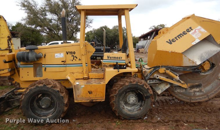 image for item DF2628 2005 Vermeer V120 rock saw