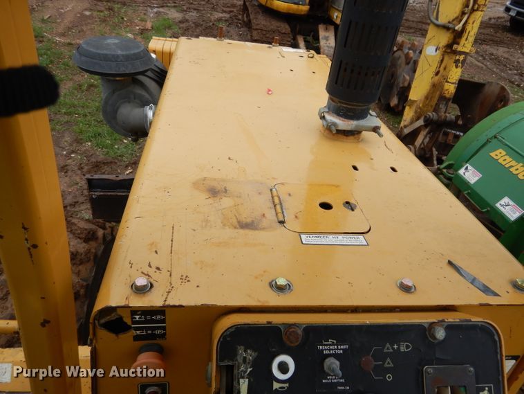 image for item DF2628 2005 Vermeer V120 rock saw