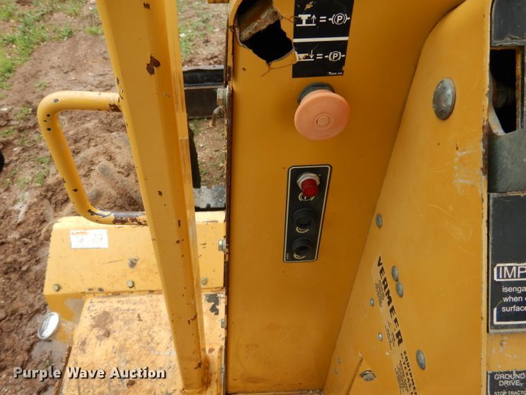 image for item DF2628 2005 Vermeer V120 rock saw