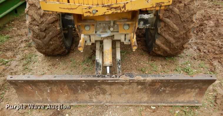 image for item DF2628 2005 Vermeer V120 rock saw