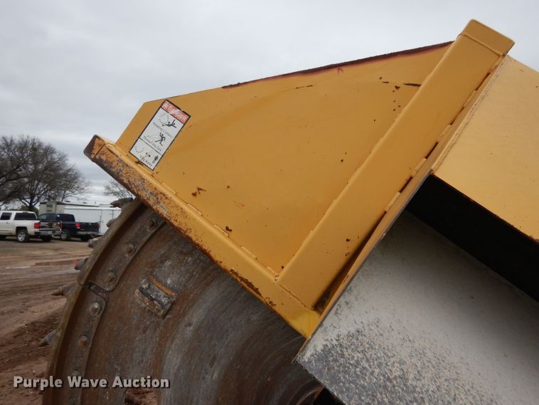 image for item DF2628 2005 Vermeer V120 rock saw