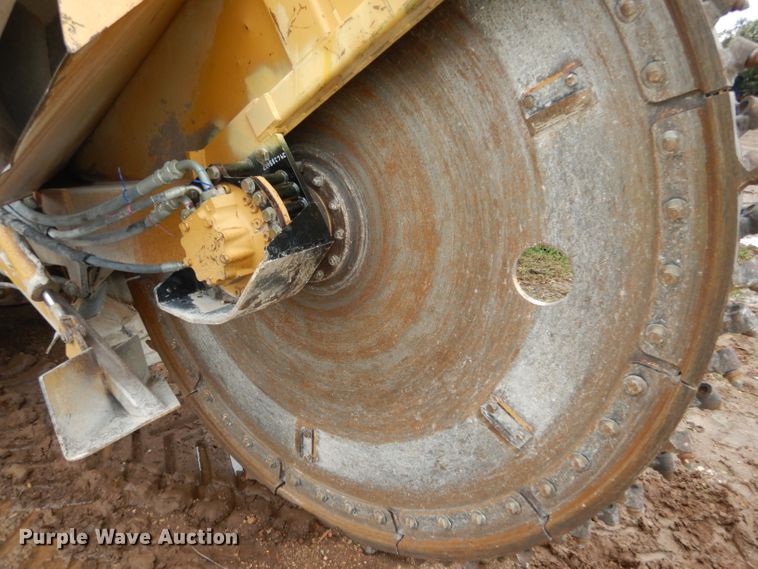 image for item DF2628 2005 Vermeer V120 rock saw