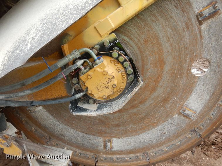 image for item DF2628 2005 Vermeer V120 rock saw