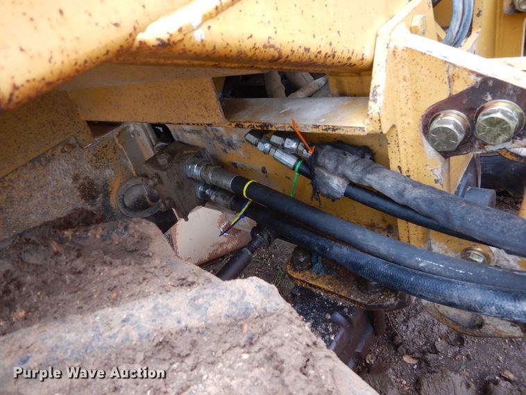 image for item DF2628 2005 Vermeer V120 rock saw