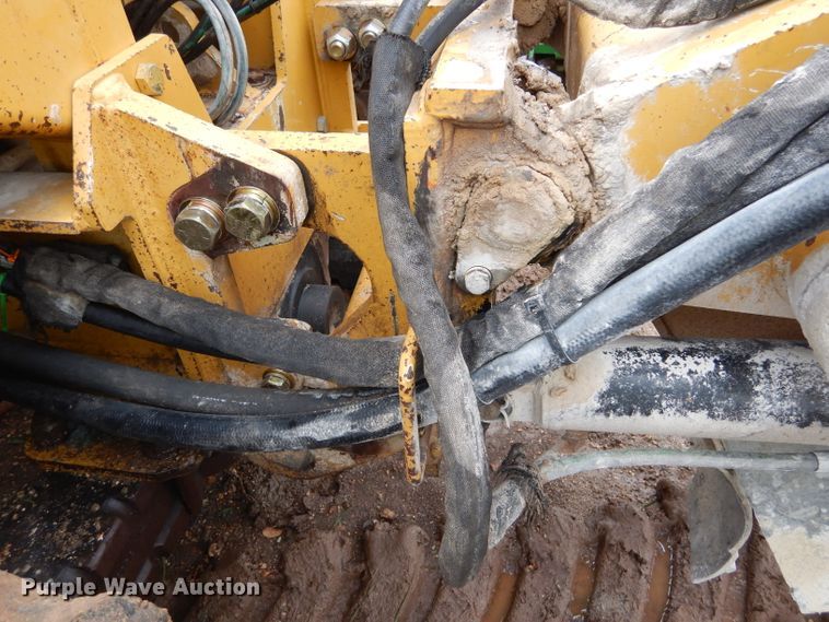 image for item DF2628 2005 Vermeer V120 rock saw