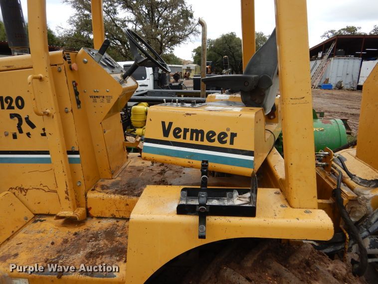 image for item DF2628 2005 Vermeer V120 rock saw