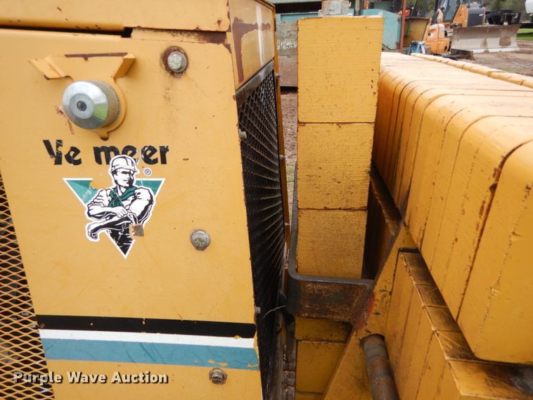 image for item DF2628 2005 Vermeer V120 rock saw