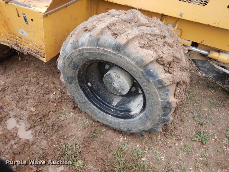 image for item DF2628 2005 Vermeer V120 rock saw