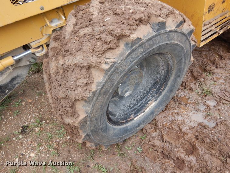 image for item DF2628 2005 Vermeer V120 rock saw