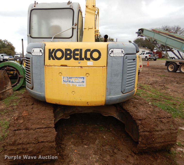 image for item DF2629 2006 Kobelco SK70SR-1L mini excavator