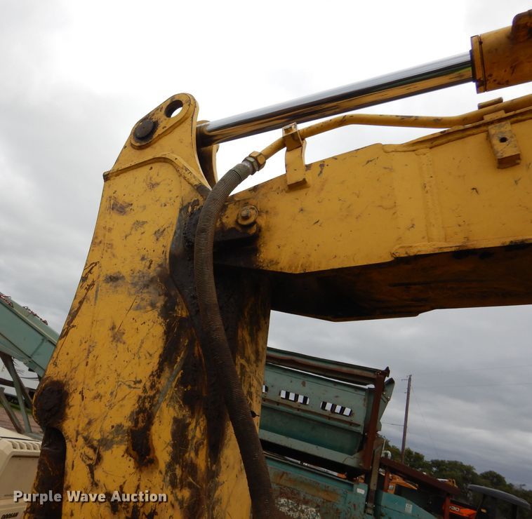 image for item DF2629 2006 Kobelco SK70SR-1L mini excavator