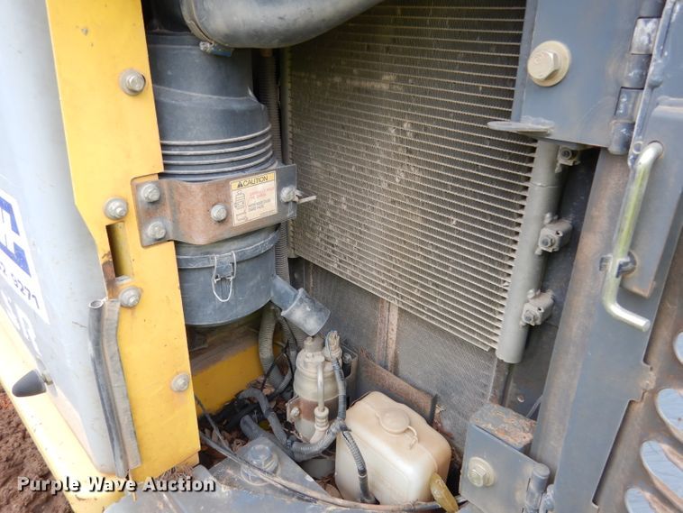 image for item DF2629 2006 Kobelco SK70SR-1L mini excavator