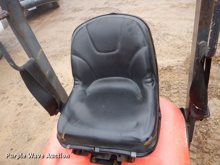 image for item DF3000 Kubota K008-3 mini excavator