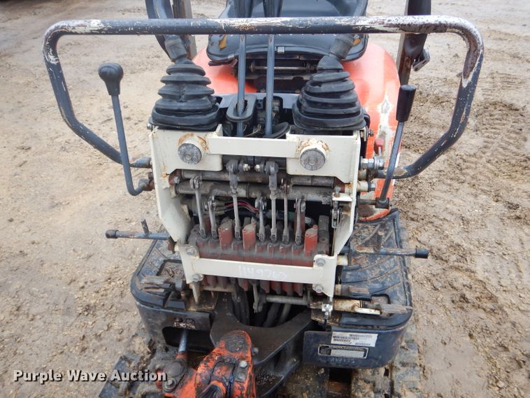 image for item DF3000 Kubota K008-3 mini excavator