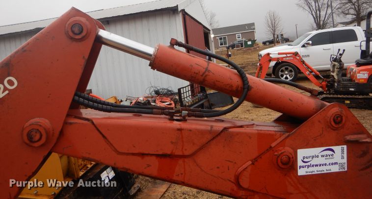 image for item DF3002 Ditch Witch A620 backhoe attachment