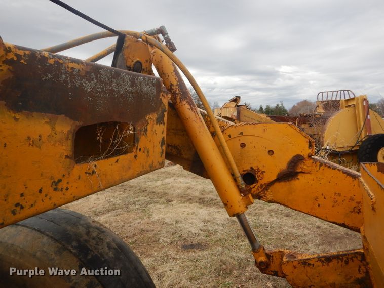 image for item DF3006 Laplant Choate scraper