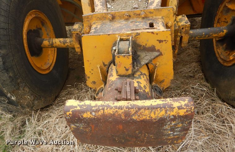 image for item DF3006 Laplant Choate scraper