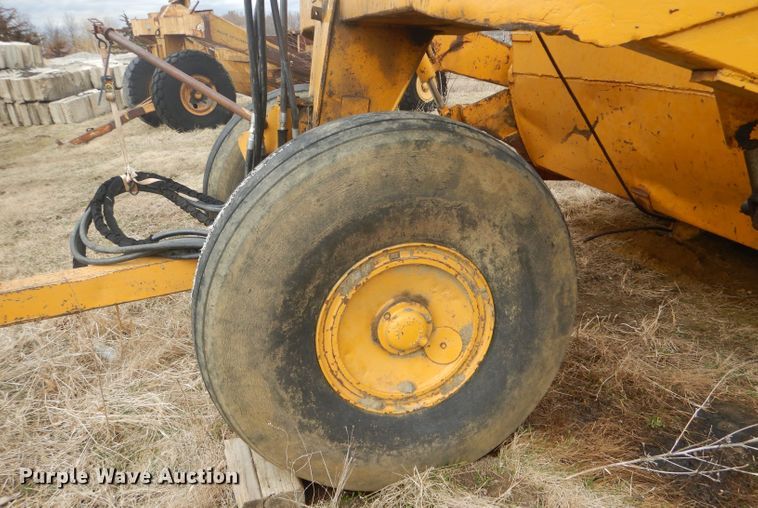 image for item DF3006 Laplant Choate scraper